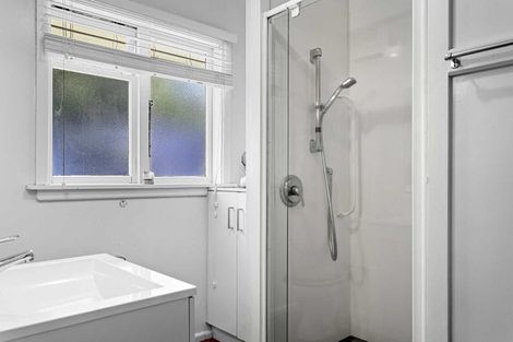 Photo of property in 25a Gleneagles Terrace, Ilam, Christchurch, 8053