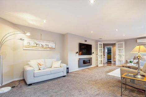 Photo of property in 24a Bluefin Way, West Harbour, Auckland, 0618