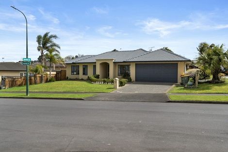 Photo of property in 51 Rathmar Drive, Manurewa, Auckland, 2105