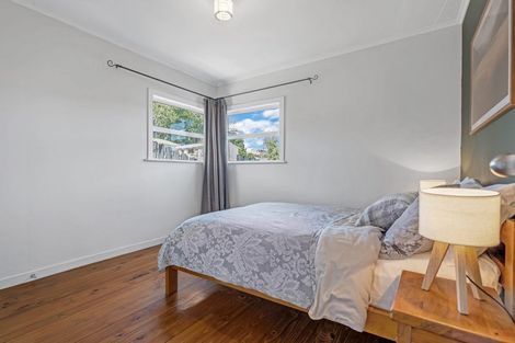 Photo of property in 15 Donovan Avenue, Massey, Auckland, 0614