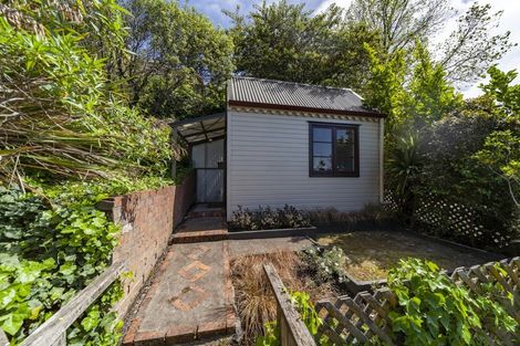 Photo of property in 8 Paradise Road, Napier South, Napier, 4110