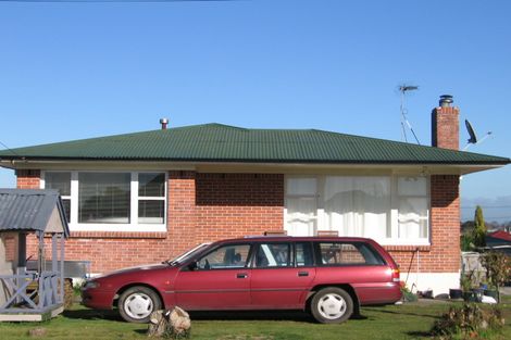 Photo of property in 54 Alma Crescent, Papakura, 2110