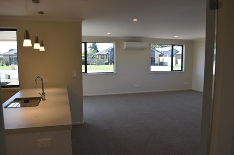 Photo of property in 3 Hereford Drive, Carterton, 5713