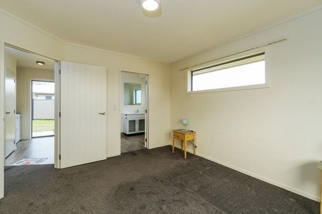 Photo of property in 2 Half Time Close, Omakau, 9376