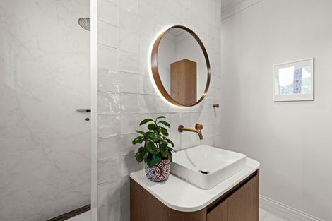 Photo of property in 24 Muritai Crescent, Havelock North, 4130