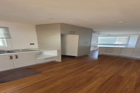 Photo of property in 11 Chilman Street, Strandon, New Plymouth, 4312