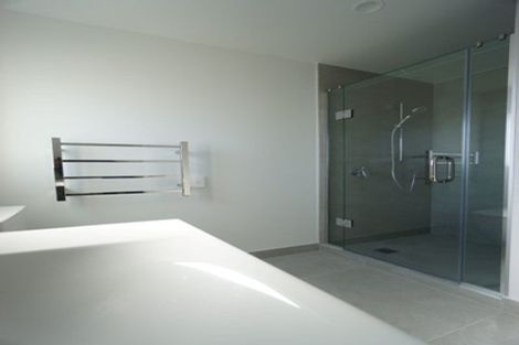 Photo of property in 1/22 Takapu Street, Henderson, Auckland, 0612