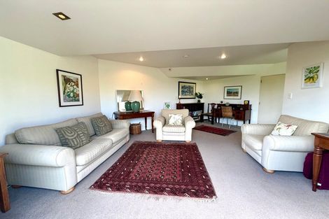 Photo of property in 2/12 Macmillan Avenue, Cashmere, Christchurch, 8022