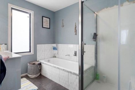 Photo of property in 22 Sterling Gate Drive, Bethlehem, Tauranga, 3110