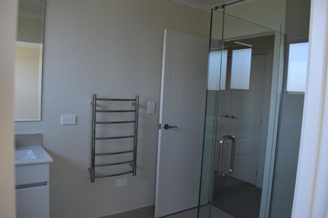 Photo of property in 3 Hereford Drive, Carterton, 5713