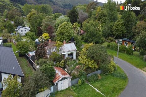 Photo of property in 2 Killarney Street, Waitati, 9085