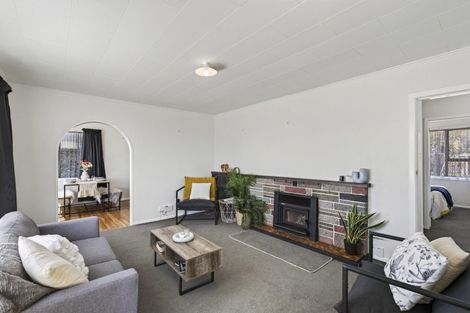 Photo of property in 25 Battiscombe Terrace, Waitara, 4320