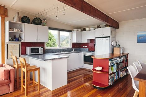 Photo of property in 311 Port Underwood Road, Whatamango Bay, Picton, 7281