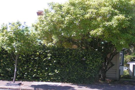 Photo of property in 87 Queen Street, Northcote Point, Auckland, 0627