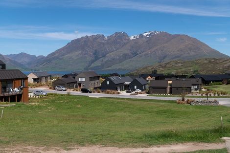 Photo of property in 15 Hackett Road, Jacks Point, Queenstown, 9371
