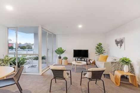 Photo of property in 18/15 Peterborough Street, Christchurch Central, Christchurch, 8013