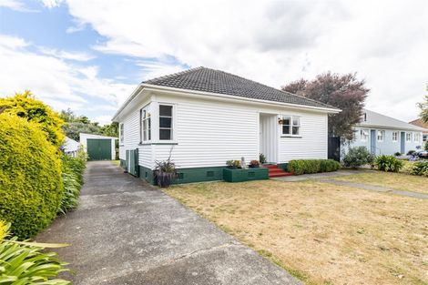 Photo of property in 61 Manson Street, Terrace End, Palmerston North, 4410