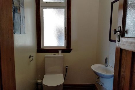 Photo of property in 112 Grafton Road, Roseneath, Wellington, 6011