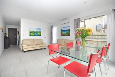 Photo of property in 24 Arthur Rolfe Lane, Swanson, Auckland, 0614