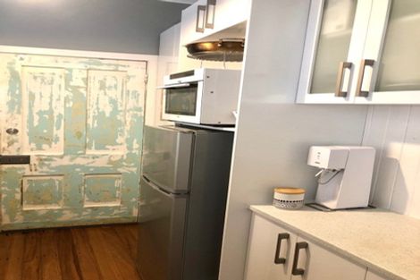 Photo of property in 4a Railway Street, Newmarket, Auckland, 1023