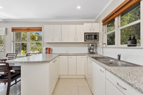 Photo of property in 1/27 Richards Avenue, Forrest Hill, Auckland, 0620