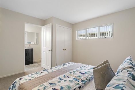 Photo of property in 3 Treviso Place, Clover Park, Auckland, 2023