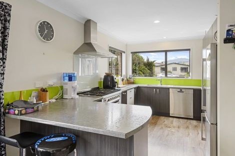 Photo of property in 66 Sabys Road, Halswell, Christchurch, 8025