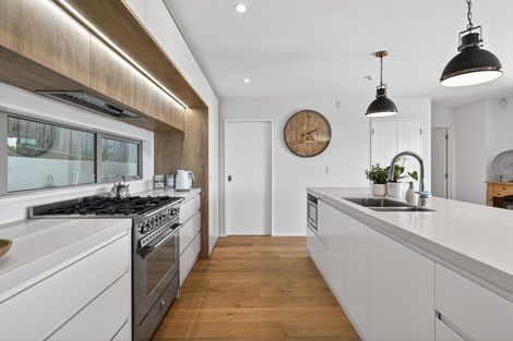 Photo of property in 124a Centaurus Road, Huntsbury, Christchurch, 8022