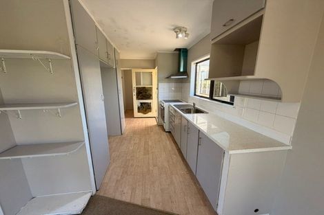 Photo of property in 8 Le Havre Place, Takanini, 2112