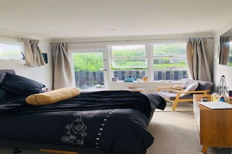 Photo of property in 2/61 Forrest Hill Road, Milford, Auckland, 0620