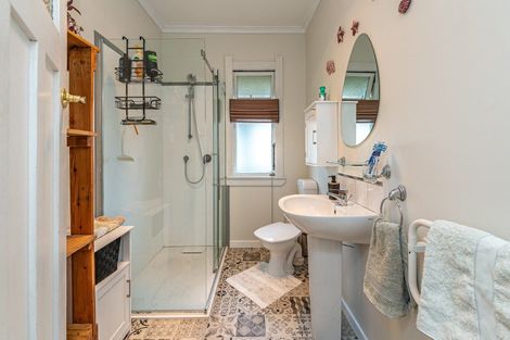 Photo of property in 18 Field Street, Aramoho, Whanganui, 4500