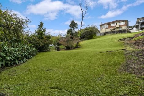 Photo of property in 207 Titirangi Road, Titirangi, Auckland, 0604