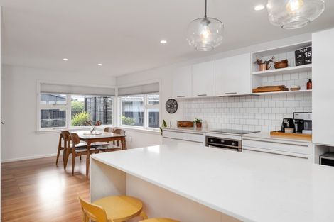 Photo of property in 145 Avonhead Road, Avonhead, Christchurch, 8042