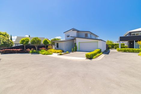 Photo of property in 51a Main Road, Redcliffs, Christchurch, 8081