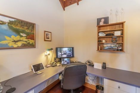 Photo of property in 3 Grey Street, Martinborough, 5711