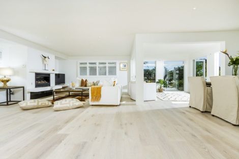 Photo of property in 15 The Strand, Takapuna, Auckland, 0622