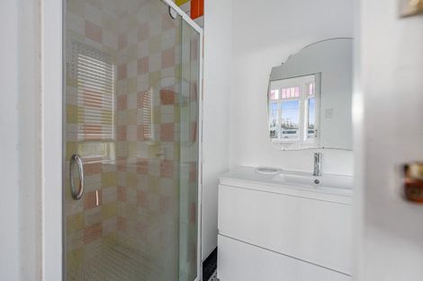 Photo of property in 2b Dundas Road, Sanson, 4817