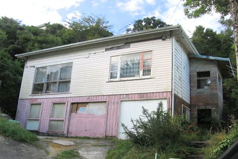 Photo of property in 6 Epsom Way, Karori, Wellington, 6012