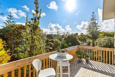 Photo of property in 2a Gazelle Avenue, Beach Haven, Auckland, 0626
