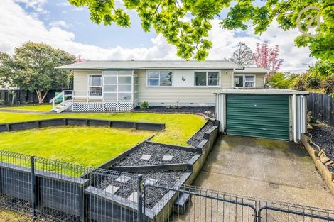 Photo of property in 35 Tairere Crescent, Rosehill, Papakura, 2113