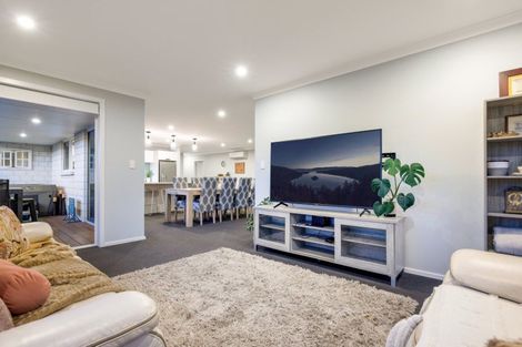 Photo of property in 146 The Boulevard, Papamoa Beach, Papamoa, 3118