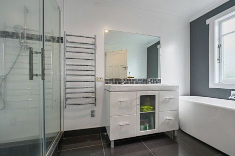 Photo of property in 6 Wilson Street, Hamilton East, Hamilton, 3216