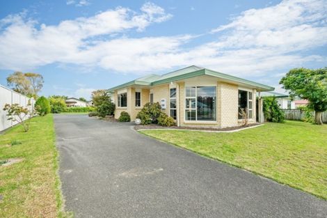 Photo of property in 60 Potae Avenue, Lytton West, Gisborne, 4010