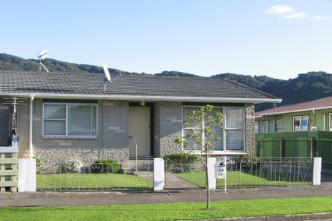 Photo of property in 7b Wetherby Grove, Wainuiomata, Lower Hutt, 5014