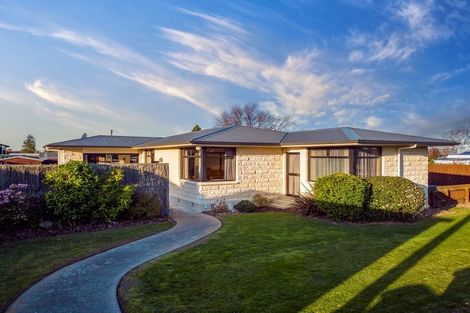 Photo of property in 16 George Street, Waimate, 7924