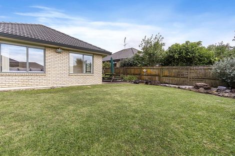 Photo of property in 5 Foxley Place, Burswood, Auckland, 2013