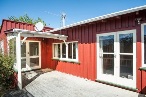 Photo of property in 4 Marine Drive, Diamond Harbour, 8972