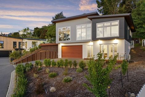 Photo of property in 16 Kiteroa Place, Cashmere, Christchurch, 8022