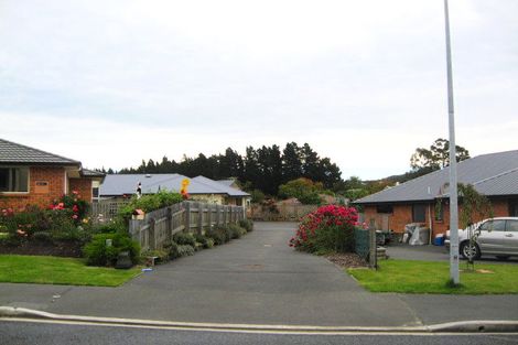 Photo of property in 11 Duxford Crescent, Fairfield, Dunedin, 9018