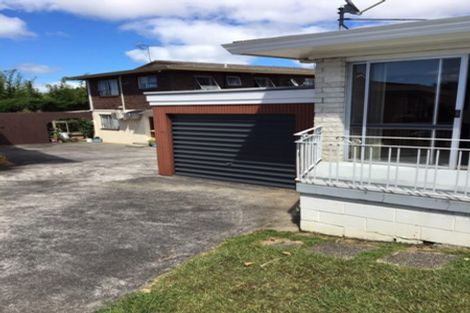 Photo of property in 19 Faith Bullock Place, New Lynn, Auckland, 0600